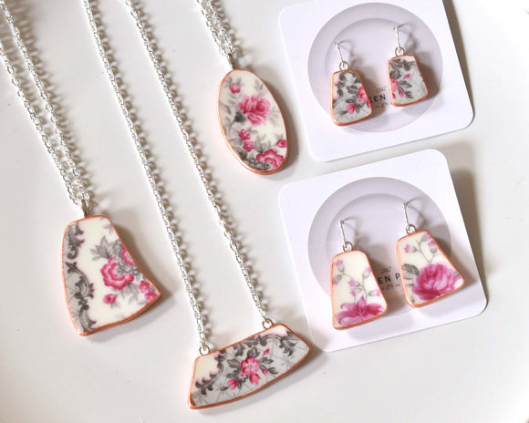 One Oval Necklace one earring