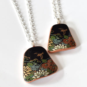 Broken China Jewelry Necklace  - bird