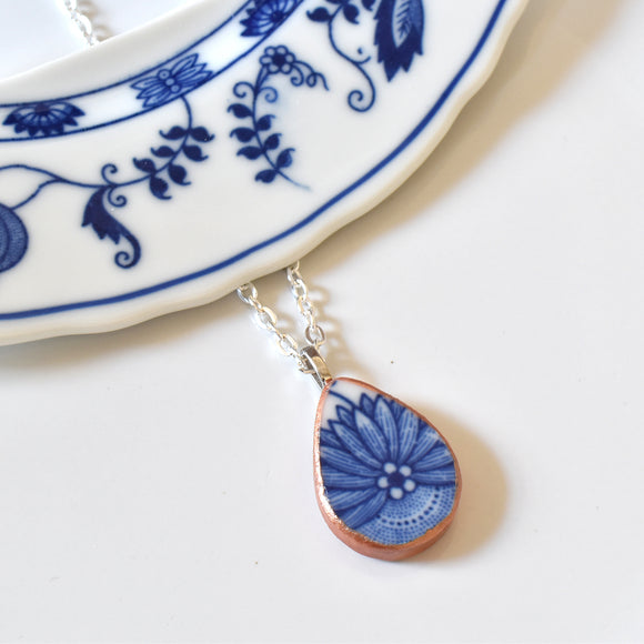 Custom necklace on 24